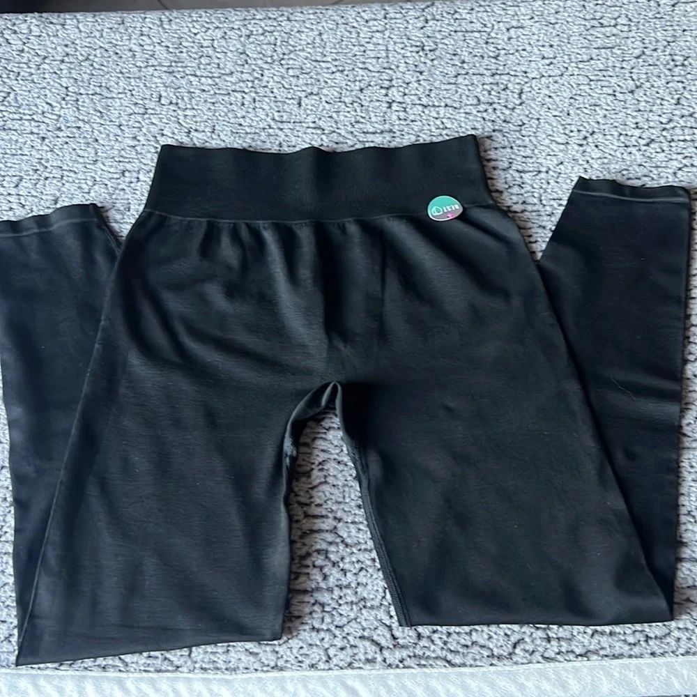 PINK Black Leggings - Picture 8 of 11